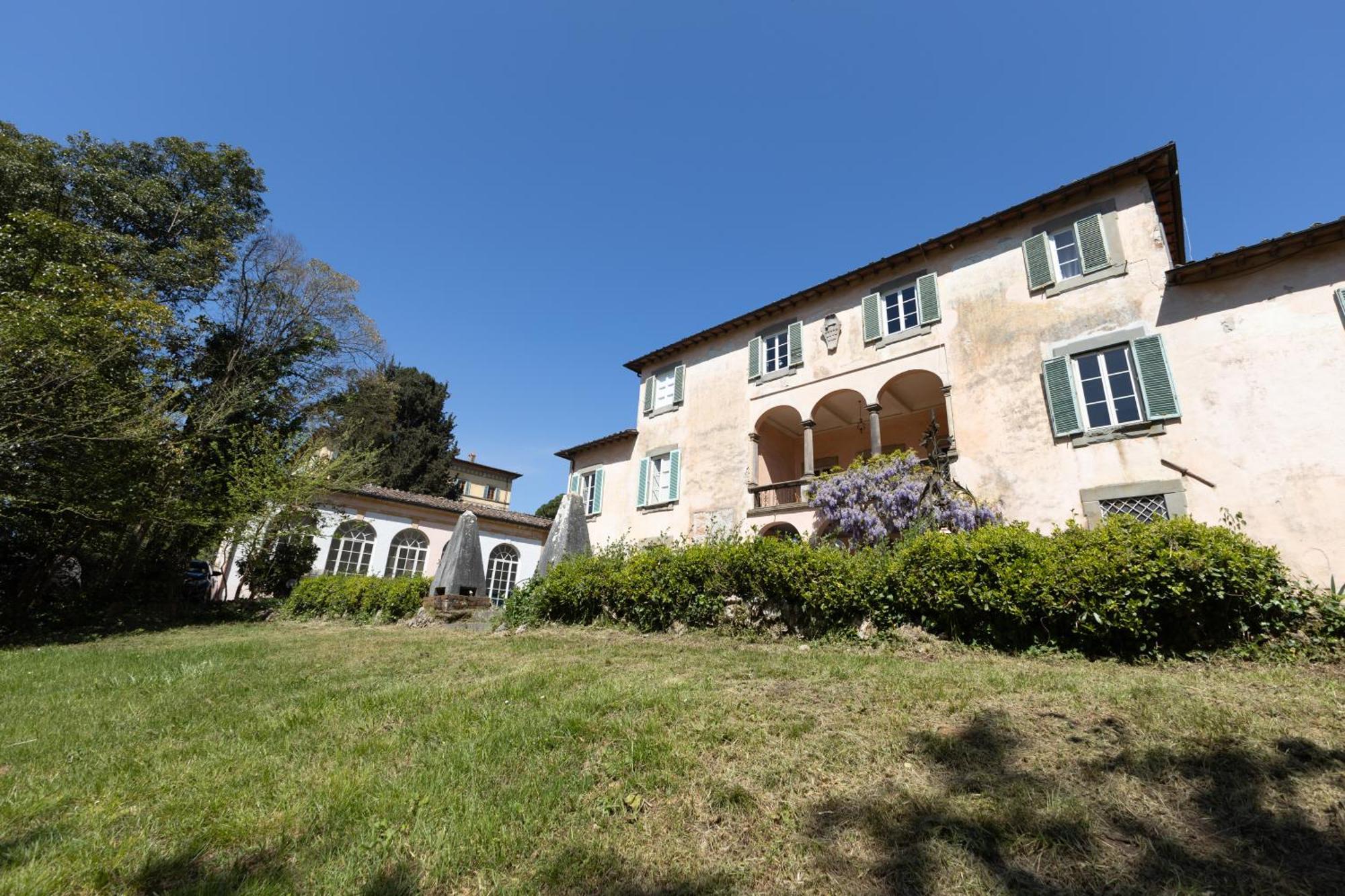 Il Casale Di Villa Rossi Lucca Bagian luar foto